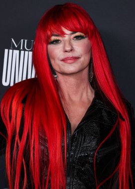 Kanadalı şarkıcı, söz yazarı ve aktris Shania Twain, 5 Şubat 2023 tarihinde Los Angeles, Kaliforniya, ABD 'de Milk Stüdyoları' nda düzenlenen Universal Music Group 2023 65.. 