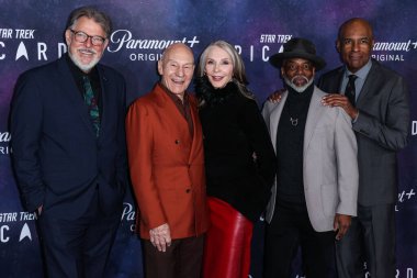 Jonathan Frakes, Sir Patrick Stewart, Gates McFadden, LeVar Burton and Michael Dorn arrive at the Los Angeles Premiere Of Paramount+'s Original Series 'Star Trek: Picard' Third And Final Season held at the TCL Chinese Theatre IMAX on February 9, 2023