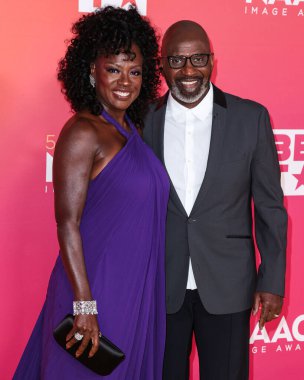 Viola Davis and Julius Tennon arrive at the 54th Annual NAACP Image Awards held at the Pasadena Civic Auditorium on February 25, 2023 in Pasadena, Los Angeles, California, United States.