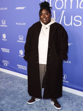 Chika, 1 Mart 2023 'te Inglewood, Los Angeles, Kaliforniya, ABD' deki YouTube Tiyatrosu 'nda düzenlenen 2023 Billboard Women in Music' e geldi..
