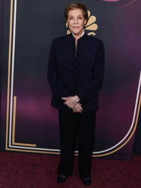 English actress, singer, and author Julie Andrews arrives at NBC's 'Carol Burnett: 90 Years Of Laughter + Love' Birthday Special held at AVALON Hollywood and Bardot on March 2, 2023 in Hollywood, Los Angeles, California, United States. 