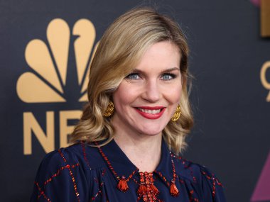 Rhea Seehorn, 2 Mart 2023 'te Hollywood, Los Angeles, Kaliforniya, ABD' de AVALON Hollywood ve Bardot 'ta düzenlenen 90 Yıllık Kahkaha + Aşk Özel Programı' na katıldı.. 