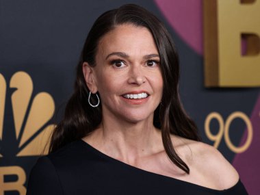 Sutton Foster wearing a Rosetta Getty dress,  arrives at NBC's 'Carol Burnett: 90 Years Of Laughter + Love' Birthday Special held at AVALON on March 2, 2023 
