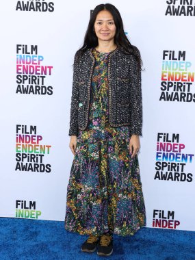 Chlo Zhao (Chloe Zhao) arrives at the 2023 Film Independent Spirit Awards held at the Santa Monica Beach on March 4, 2023 in Santa Monica, Los Angeles, California, United States.