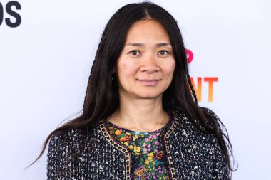 Chlo Zhao (Chloe Zhao) arrives at the 2023 Film Independent Spirit Awards held at the Santa Monica Beach on March 4, 2023 in Santa Monica, Los Angeles, California, United States.