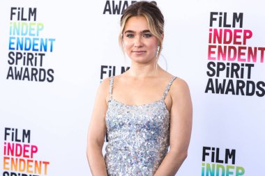 Haley Lu Richardson, 4 Mart 2023 'te Santa Monica Sahili' nde düzenlenen 2023 Film Bağımsız Ruh Ödülleri 'ne ulaştı.. 