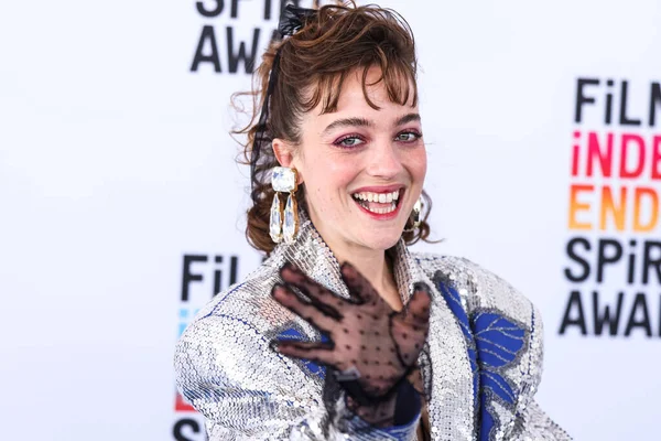 Beatrice Granno Llega A Los Premios Film Independent Spirit 2023 Celebrados En Santa Monica