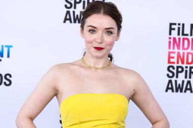 Sarah Bolger arrives at the 2023 Film Independent Spirit Awards held at the Santa Monica Beach on March 4, 2023 in Santa Monica, Los Angeles, California, United States. 