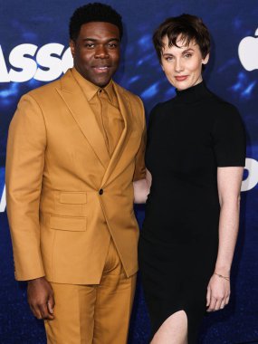 Sam Richardson ve Nicole Boyd 7 Mart 2023 'te Westwood, Los Angeles, Kaliforniya, ABD' deki Regency Village Theatre 'da düzenlenen Los Angeles Prömiyer of Apple TV +' s Original Series 'Ted Lasso' nun 3. sezonuna geldiler.. 