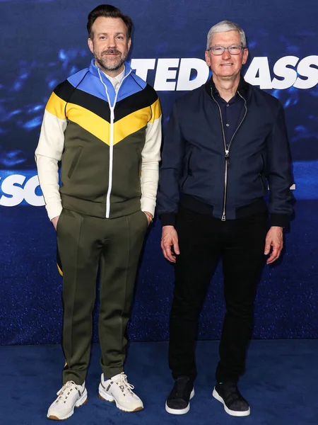 stock image Jason Sudeikis and Tim Cook arrive at the Los Angeles Premiere Of Apple TV+'s Original Series 'Ted Lasso' Season 3 held at the Regency Village Theatre on March 7, 2023 in Westwood, Los Angeles, California, United States. 