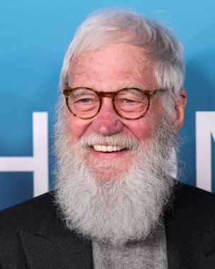 Amerikan televizyon sunucusu, komedyen, yazar ve yapımcı Dave Letterman, 8 Mart 2023 'te Los Angeles' taki The Orpheum Theatre 'da düzenlenen Disney +' Music Docu-Special 'Bono & The Edge: A kind of Homecoming' e geldi.