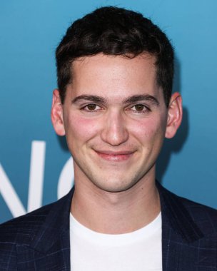 Matt Friend, 8 Mart 2023 'te Los Angeles' taki Los Angeles Müzik Doku Özel 'Bono & The Edge: A kind of Homecoming, Dave Letterman ile birlikte Los Angeles, Kaliforniya, ABD' deki Orpheum Theatre 'a geldi..