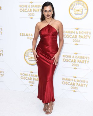 Brezilyalı model Gizele Oliveira, 10 Mart 2023 tarihinde Bel Air, Los Angeles, Kaliforniya, ABD 'de düzenlenen Darren Dzienciol ve Richie Akiva Oscar Partisi 2023' e ulaşır.. 