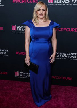 Avustralyalı aktris, komedyen, şarkıcı, şarkıcı ve yapımcı Rebel Wilson, 16 Mart 2023 'te Beverly Wilshire, A Four Seasons Hotel, Beverly Hills, LA, ABD' deki Kadın Kanser Araştırma Fonu 'nun Unutulmaz Akşam Yardım Galası 2023' e geldi.