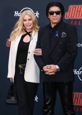 Shannon Tweed Simmons ve kocası Gene Simmons, 20 Mart 2023 'te Hollywood, Los Angeles, Kaliforniya, ABD' de bulunan TCL Çin Tiyatrosu IMAX 'te düzenlenen 