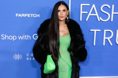 Demi Moore, Moda Vakfı 'na ulaştı. Ödül 2023, 21 Mart 2023 tarihinde Hollywood, Los Angeles, Kaliforniya, ABD 'de Goya Stüdyoları' nda düzenlendi..