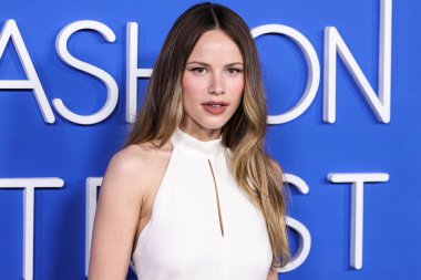 Halston Sage Moda Vakfı 'na ulaştı. Ödül 2023, 21 Mart 2023 tarihinde Hollywood, Los Angeles, Kaliforniya, ABD 'de Goya Stüdyoları' nda düzenlendi..