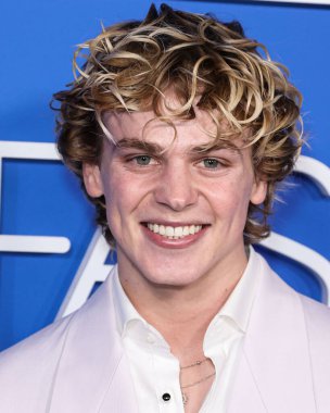 Jack Wright Moda Vakfı 'na geliyor. Ödül 2023, 21 Mart 2023 tarihinde Hollywood, Los Angeles, Kaliforniya, ABD 'de Goya Stüdyoları' nda düzenlendi..