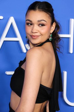 Madison Bailey Amerika Moda Vakfı 'na geliyor. Ödül 2023, 21 Mart 2023 tarihinde Hollywood, Los Angeles, Kaliforniya, ABD 'de Goya Stüdyoları' nda düzenlendi..