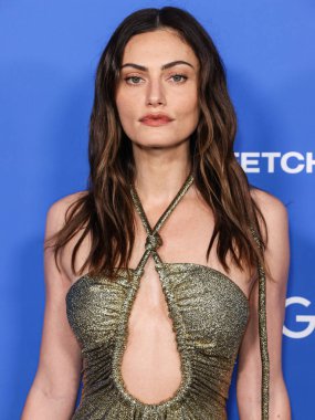 Proenza Schouler elbisesi giyen Phoebe Tonkin Moda Vakfı 'na geldi. Ödül 2023, 21 Mart 2023 tarihinde Hollywood, Los Angeles, Kaliforniya, ABD 'de Goya Stüdyoları' nda düzenlendi..