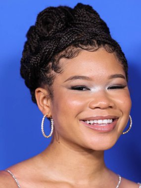 Simkhai elbisesi giyen Storm Reid, Moda Vakfı 'na ulaştı. Ödül 2023, 21 Mart 2023 tarihinde Hollywood, Los Angeles, Kaliforniya, ABD 'de Goya Stüdyoları' nda düzenlendi..