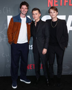 Patrick Schwarzenegger, John Owen Lowe, Matthew Edward Lowe Netflix 'in 23 Mart 2023' te Hollywood, Los Angeles, Kaliforniya, ABD 'de düzenlenen Netflix Tudum Tiyatrosu' nun birinci sezonunun Los Angeles Premiere 'ine geldiler.. 