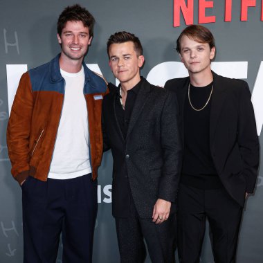 Patrick Schwarzenegger, John Owen Lowe, Matthew Edward Lowe Netflix 'in 23 Mart 2023' te Hollywood, Los Angeles, Kaliforniya, ABD 'de düzenlenen Netflix Tudum Tiyatrosu' nun birinci sezonunun Los Angeles Premiere 'ine geldiler.. 