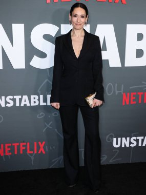 Sian Clifford, Netflix 'in 