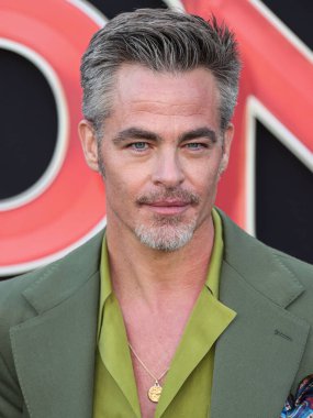 Amerikalı aktör Chris Pine, 26 Mart 2023 'te Westwood, Los Angeles, Kaliforniya, ABD' deki Regency Village Theatre 'da düzenlenen Los Angeles Premiere Of Paramount Pictures ve eOne' s Dungeons & Dragons 'a geldi.. 