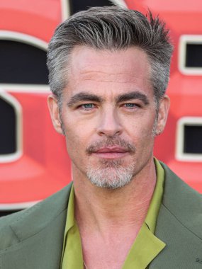 Amerikalı aktör Chris Pine, 26 Mart 2023 'te Westwood, Los Angeles, Kaliforniya, ABD' deki Regency Village Theatre 'da düzenlenen Los Angeles Premiere Of Paramount Pictures ve eOne' s Dungeons & Dragons 'a geldi.. 