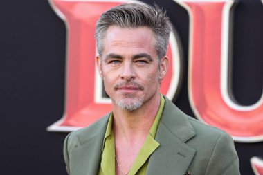 Amerikalı aktör Chris Pine, 26 Mart 2023 'te Westwood, Los Angeles, Kaliforniya, ABD' deki Regency Village Theatre 'da düzenlenen Los Angeles Premiere Of Paramount Pictures ve eOne' s Dungeons & Dragons 'a geldi.. 