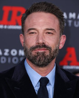 Amerikalı aktör ve film yapımcısı Ben Affleck, 27 Mart 2023 'te Westwood, Los Angeles, Kaliforniya, ABD' deki Regency Village Theatre 'da düzenlenen Amazon Stüdyolarının ve Skydance Media' nın 'Air' in dünya prömiyerine geldi.. 