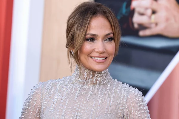 Αμερικανίδα Ηθοποιός Τραγουδίστρια Και Χορεύτρια Jennifer Lopez Φορώντας Ένα Φόρεμα — Φωτογραφία Αρχείου