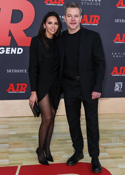 Luciana Barroso Husband Matt Damon Arrive World Premiere Amazon Studios — Stock Photo, Image
