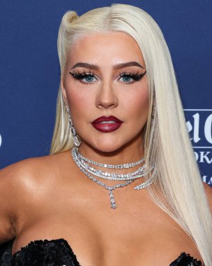 Amerikalı şarkıcı, söz yazarı, oyuncu ve televizyon kişiliği Christina Aguilera, 30 Mart 2023 'te Beverly Hilton Hotel' de düzenlenen 34. Yıllık GLAAD Medya Ödülleri 'ne geldi.. 