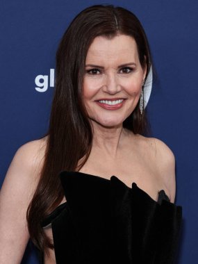 Amerikalı aktris ve yapımcı Geena Davis, 30 Mart 2023 'te Beverly Hilton Hotel' de düzenlenen 34. Geleneksel GLAAD Medya Ödülleri 'ne geldi.. 