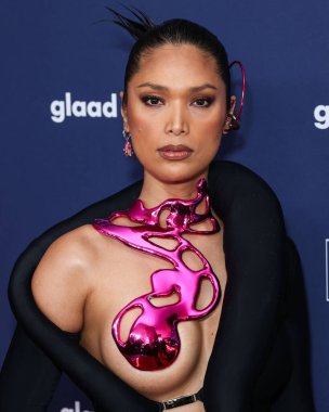 Amerikan-Filipinli model, TED konuşmacısı ve transgender savunucusu Geena Rocero, 30 Mart 2023 'te Beverly Hills, Los Angeles, Kaliforniya, ABD' de düzenlenen 34.. 