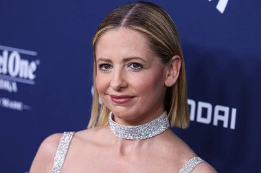 Amerikalı aktris Sarah Michelle Gellar, 30 Mart 2023 'te Beverly Hilton Hotel' de düzenlenen 34. Geleneksel GLAAD Medya Ödülleri 'ne geldi.. 