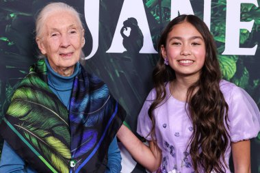 Dr. Jane Goodall ve Ava Louise Murchison 14 Nisan 2023 'te Los Angeles, Kaliforniya, ABD' deki Kaliforniya Bilim Merkezi 'nde gerçekleştirilen Apple TV + Original Series' Jane 'sezon 1' e geldiler.. 