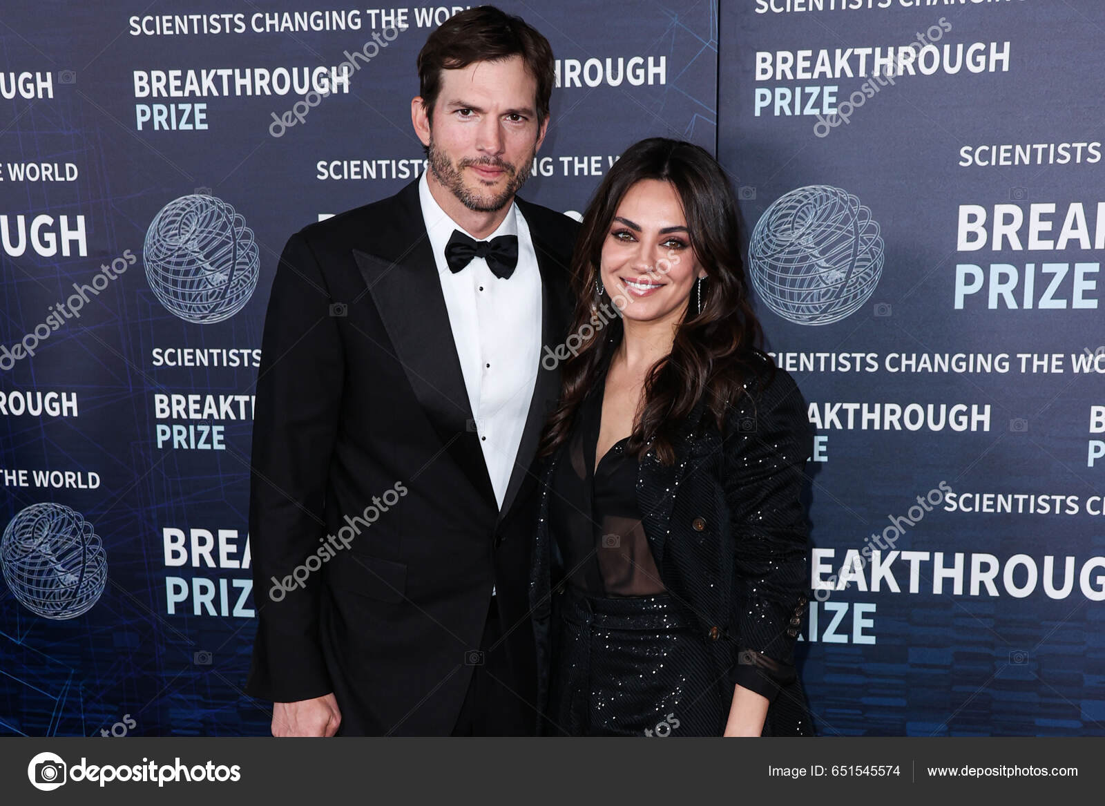 Ashton Kutcher Wife Mila Kunis Arrive 9Th Annual Breakthrough Prize