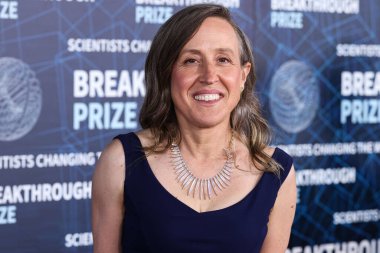 23andMe Anne Wojcicki 'nin Amerikalı girişimci / kurucu ortağı ve CEO' su, 15 Nisan 2023 'te Los Angeles, Kaliforniya, ABD' deki Akademi Sinema Müzesi 'nde düzenlenen 9..