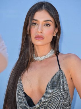 Koral Cohen Tamari, REVOLVE Festivali 2023 'e 15 Nisan 2023' te H.wood Grubu ile birlikte termal, Coachella Vadisi, Riverside County, Kaliforniya, ABD 'de gelir..