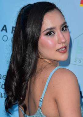 Hawaii McLaughlin, 20 Nisan 2023 tarihinde Batı Hollywood, Los Angeles, Kaliforniya, ABD 'de düzenlenen Pasifik Tasarım Merkezi' nde düzenlenen 2023 LA Family Housing Awards 'a ulaştı..