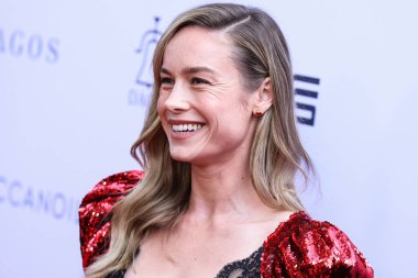 Rodarte giyimli Amerikalı aktris Brie Larson, The Daily Front Row 'un 23 Nisan 2023' te Beverly Hills Hotel 'deki Crystal Garden' daki 7. Moda Los Angeles Ödülleri 'ne ulaştı..