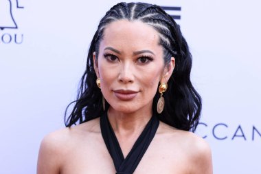 Christine Chiu, The Daily Front Row 'un 7. Geleneksel Moda Los Angeles Ödülleri' ne 23 Nisan 2023 'te Beverly Hills Oteli' nde düzenlenen Crystal Garden 'da ulaştı..