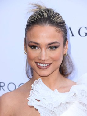 Rose Bertram, The Daily Front Row 'un 7. Geleneksel Moda Los Angeles Ödülleri' ne 23 Nisan 2023 'te Beverly Hills Oteli' nde düzenlenen Crystal Garden 'da ulaştı.. 
