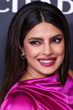 Hint aktris ve yapımcı Priyanka Chopra Jonas, 25 Nisan 2023 'te Culver City, Los Angeles, Kaliforniya, ABD' de gerçekleştirilen Amazon Prime Video 'nun' Kale 'birinci sezonuna Los Angeles Kırmızı Halı ve Hayran Gösterimi' ne geldi..