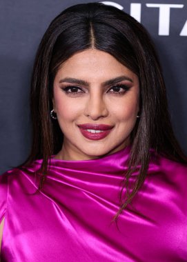 Hint aktris ve yapımcı Priyanka Chopra Jonas, 25 Nisan 2023 'te Culver City, Los Angeles, Kaliforniya, ABD' de gerçekleştirilen Amazon Prime Video 'nun' Kale 'birinci sezonuna Los Angeles Kırmızı Halı ve Hayran Gösterimi' ne geldi..