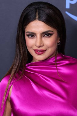 Hint aktris ve yapımcı Priyanka Chopra Jonas, 25 Nisan 2023 'te Culver City, Los Angeles, Kaliforniya, ABD' de gerçekleştirilen Amazon Prime Video 'nun' Kale 'birinci sezonuna Los Angeles Kırmızı Halı ve Hayran Gösterimi' ne geldi..