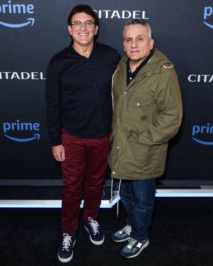 Anthony Russo ve kardeşi Joe Russo, 25 Nisan 2023 tarihinde Culver City, Los Angeles, Kaliforniya, ABD 'de gerçekleştirilen Amazon Prime Video' nun 'Citadel' birinci sezonu için Los Angeles Kırmızı Halı ve Hayran Gösterimi 'ne geldiler..